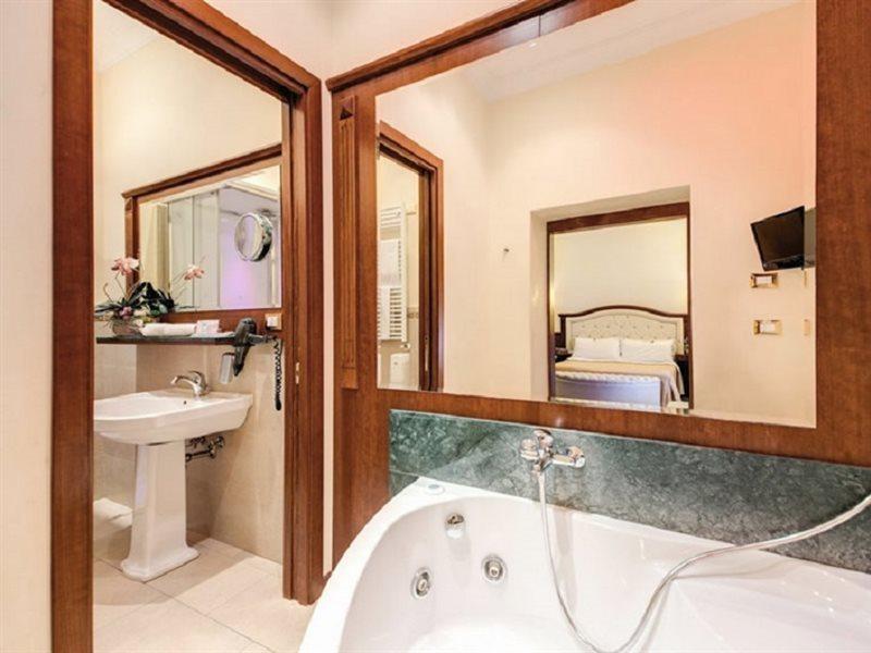 Esedra Inn Рим Экстерьер фото